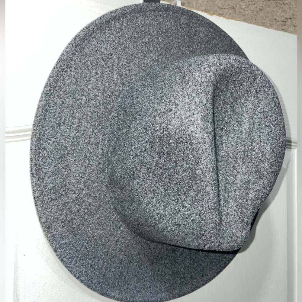 Universal thread accessories
